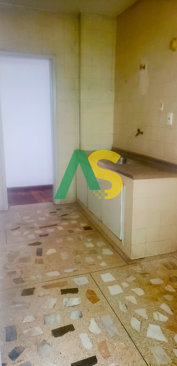 Apartamento à venda com 3 quartos, 101m² - Foto 17