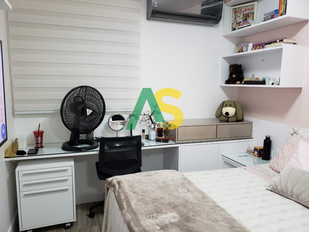 Apartamento à venda com 3 quartos, 114m² - Foto 12