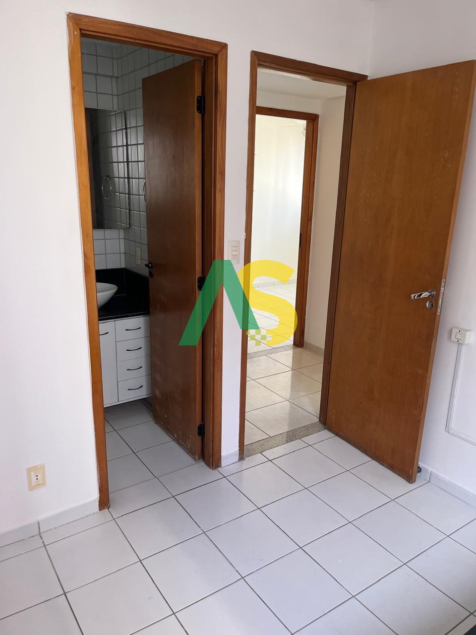 Apartamento à venda com 3 quartos, 85m² - Foto 13