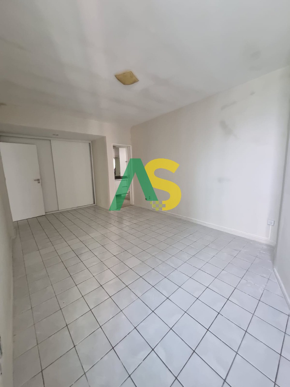 Apartamento à venda com 3 quartos, 149m² - Foto 9