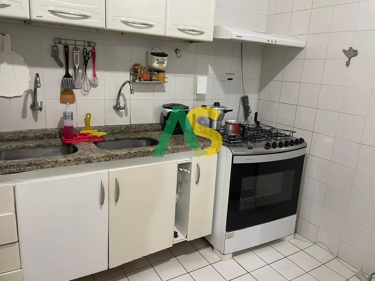 Apartamento à venda com 4 quartos, 115m² - Foto 14