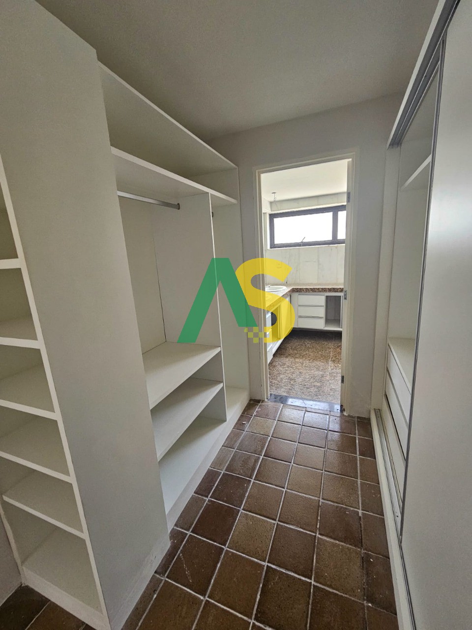 Apartamento à venda com 4 quartos, 393m² - Foto 35