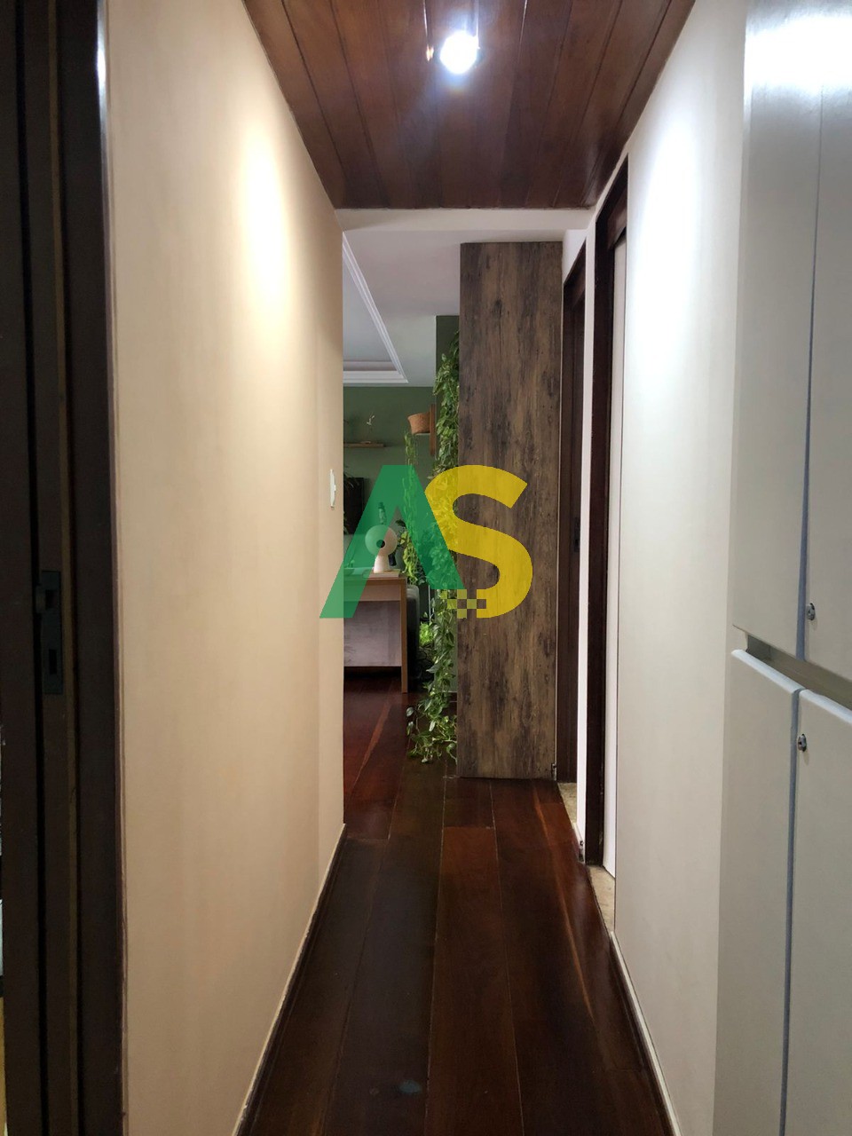 Apartamento à venda com 3 quartos, 97m² - Foto 9