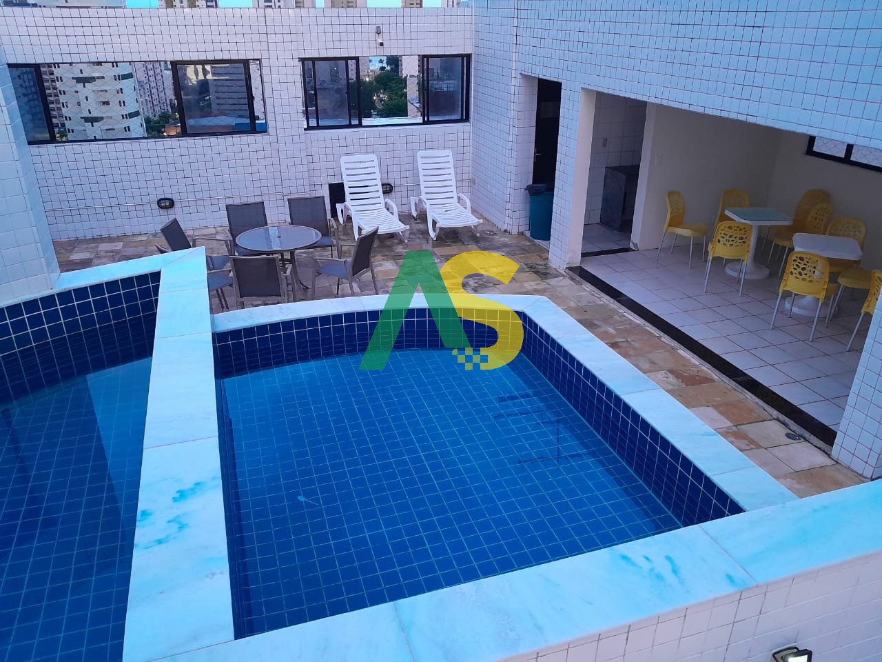 Apartamento à venda com 3 quartos, 98m² - Foto 5