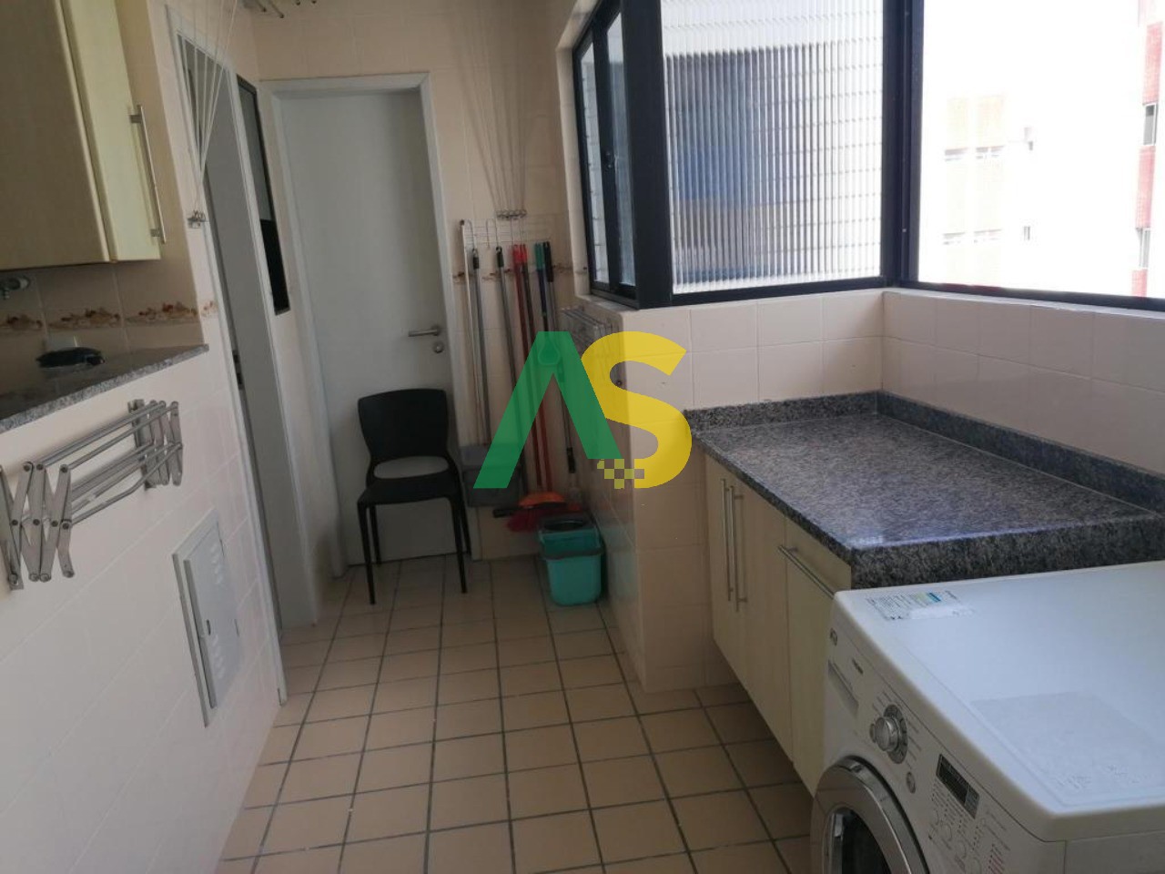 Apartamento à venda com 3 quartos, 167m² - Foto 23