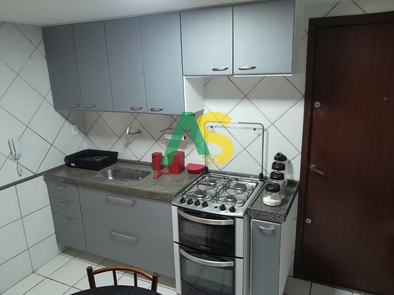 Apartamento à venda com 3 quartos, 98m² - Foto 21