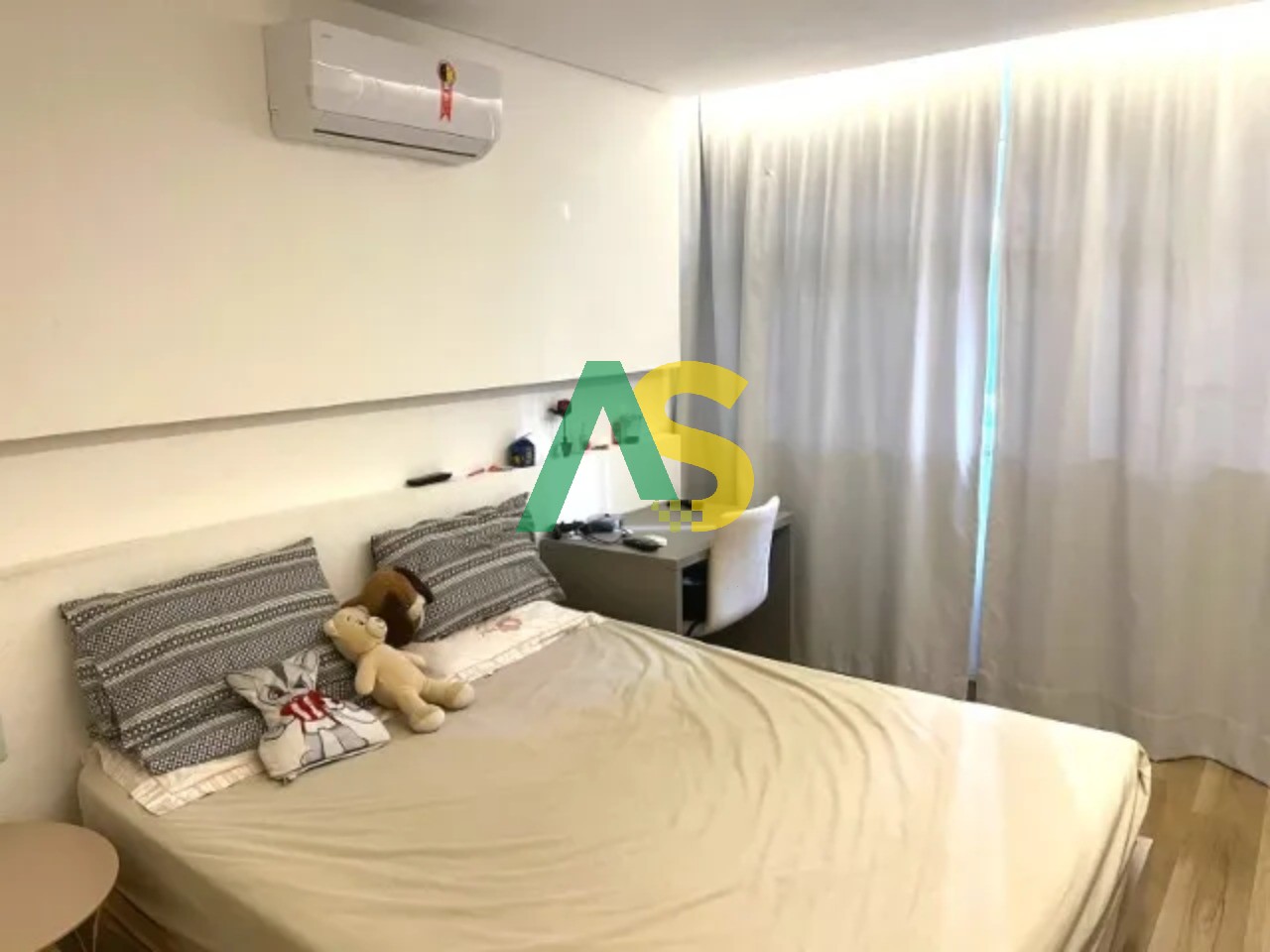 Apartamento à venda com 3 quartos, 154m² - Foto 6