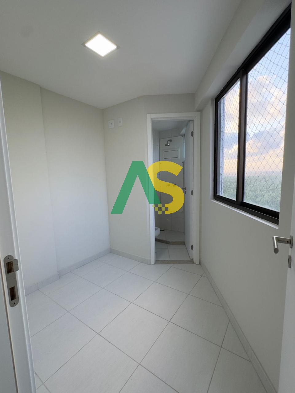 Apartamento à venda com 4 quartos, 137m² - Foto 28