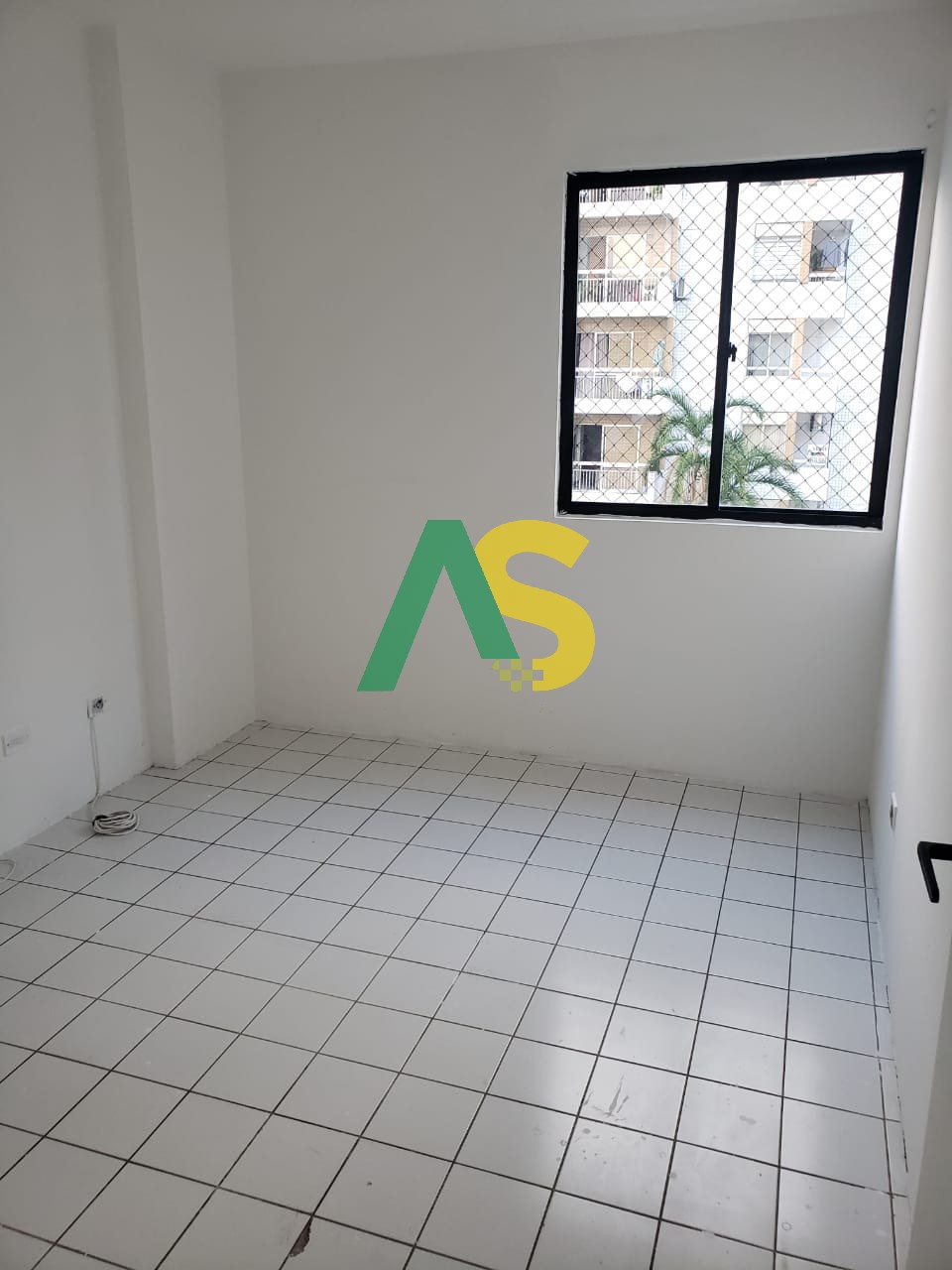 Apartamento à venda com 3 quartos, 75m² - Foto 11