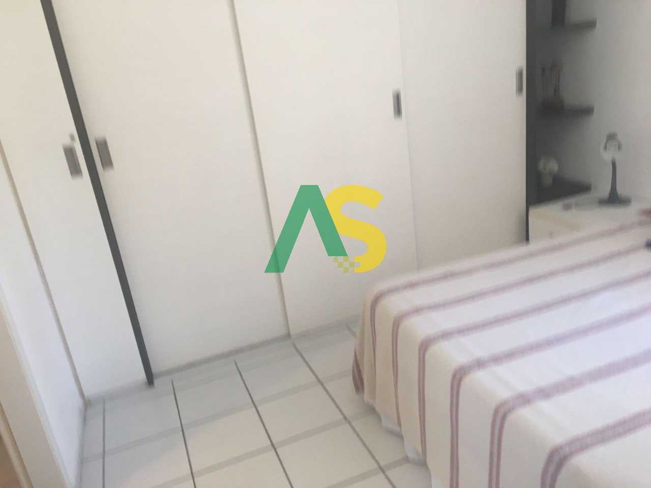 Apartamento à venda com 1 quarto, 38m² - Foto 5