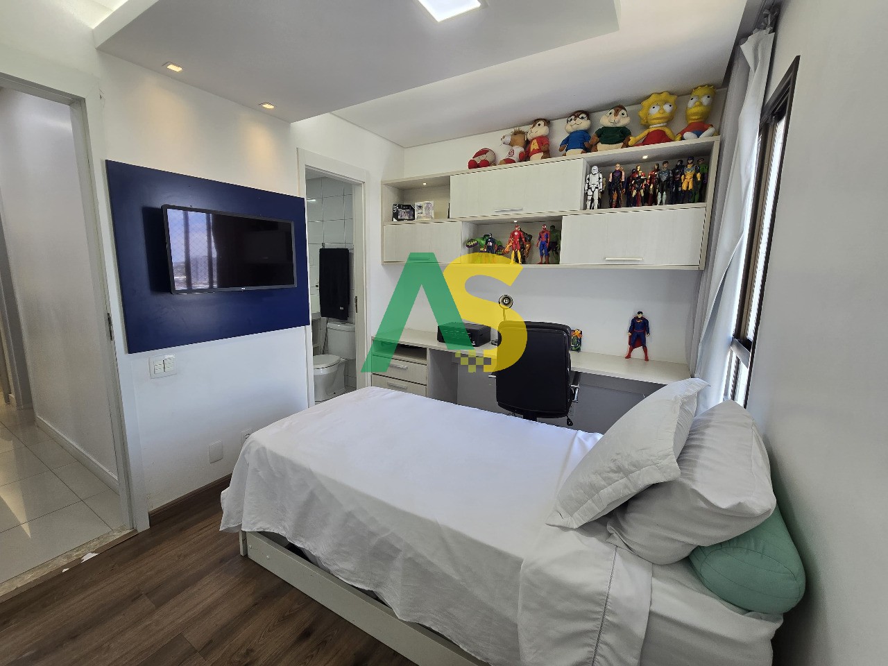 Apartamento à venda com 3 quartos, 140m² - Foto 23