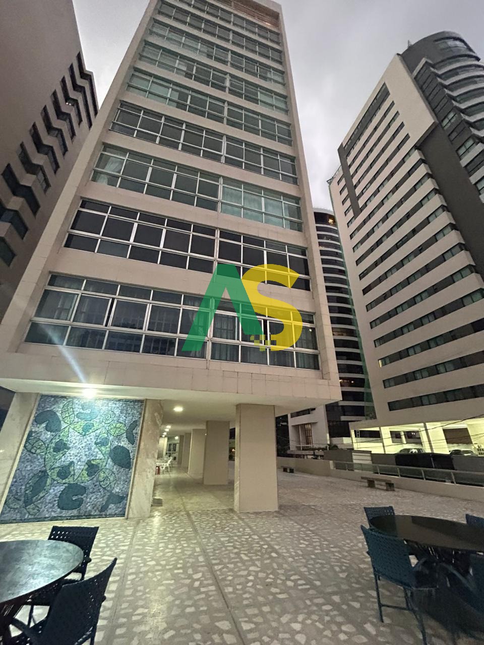Apartamento, 3 quartos, 120 m² - Foto 1