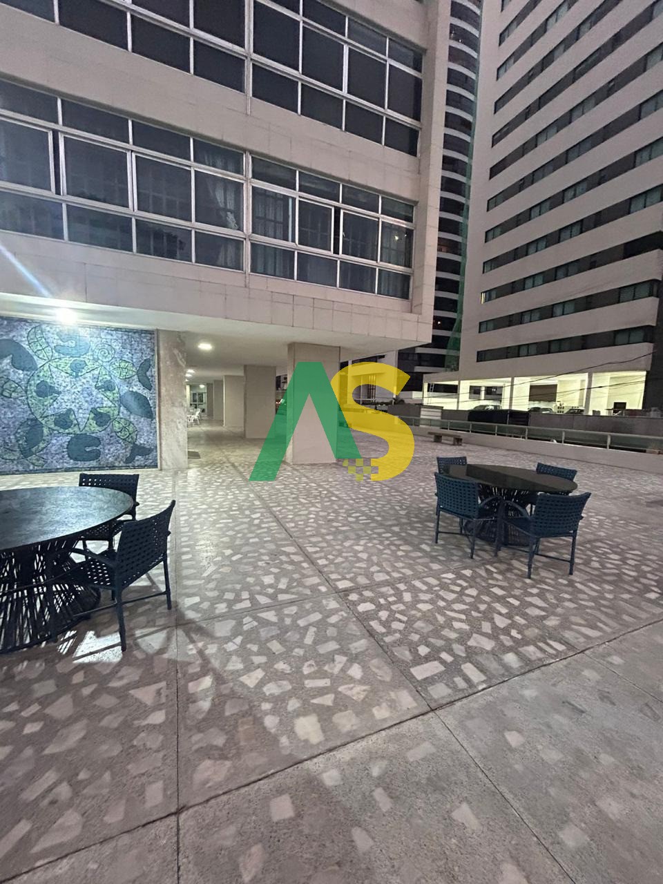 Apartamento, 3 quartos, 120 m² - Foto 2