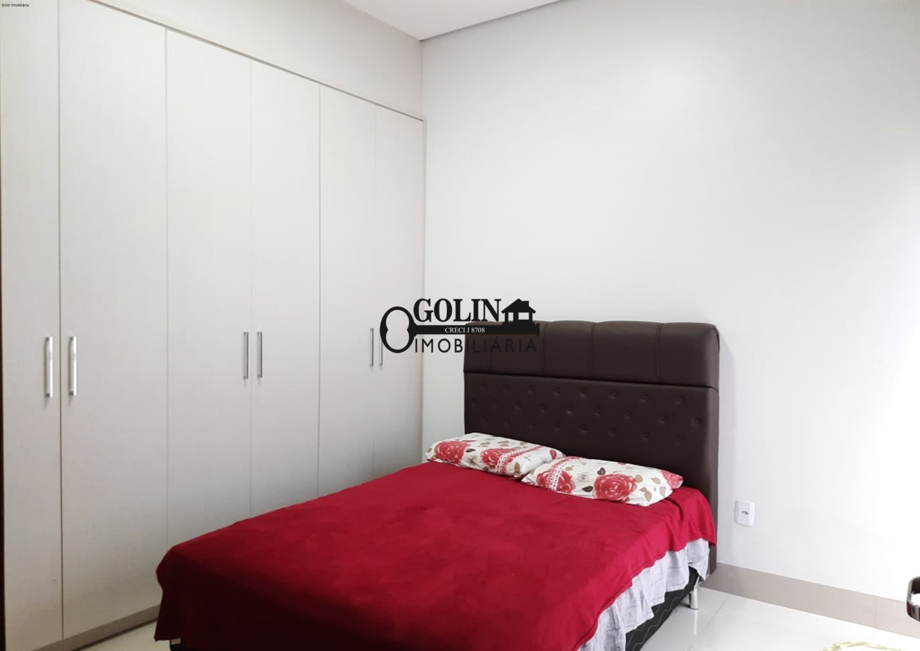 Casa à venda com 3 quartos, 1m² - Foto 5