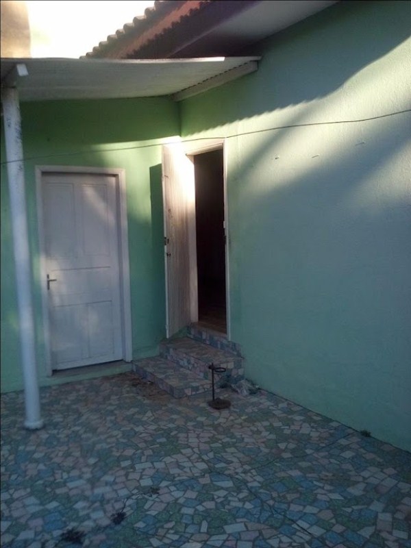 Casa à venda com 2 quartos, 250m² - Foto 14