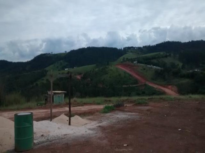 Terreno à venda, 1000m² - Foto 7