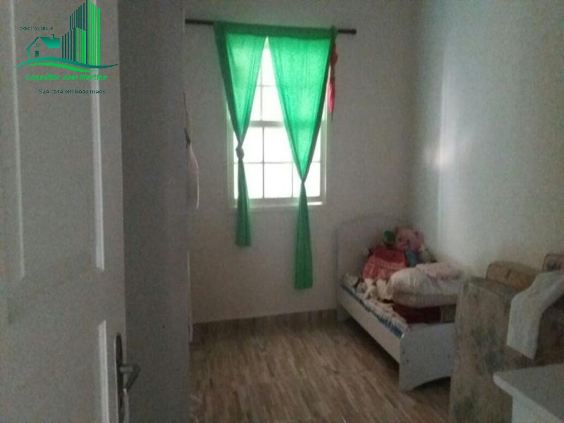 Casa à venda com 2 quartos, 320m² - Foto 15