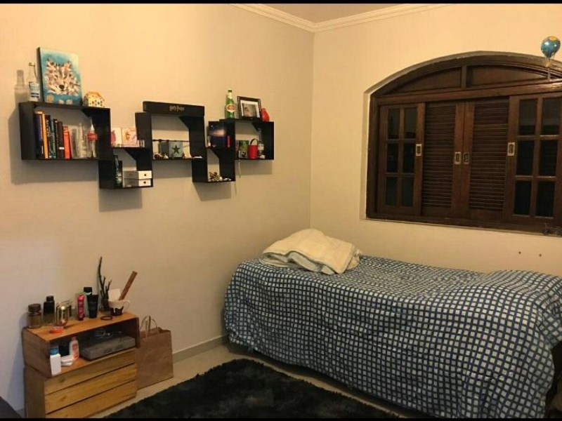 Casa à venda com 4 quartos, 300m² - Foto 14