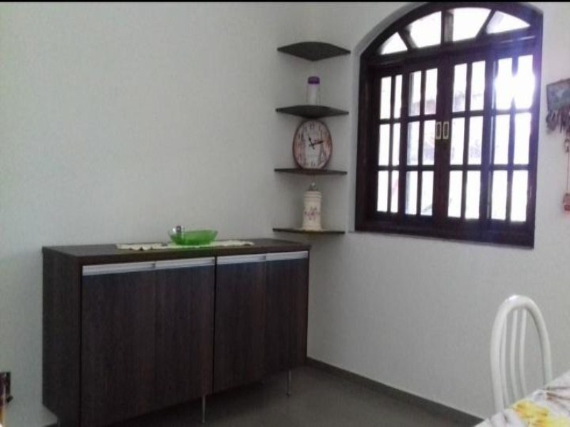 Casa à venda com 4 quartos, 300m² - Foto 16