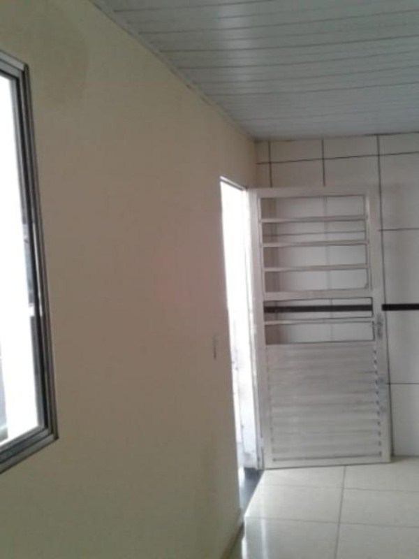 Casa à venda com 2 quartos, 125m² - Foto 13