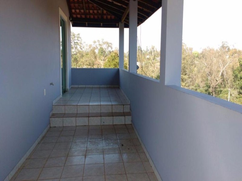 Casa à venda com 4 quartos, 1500m² - Foto 5