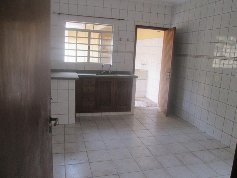 Casa à venda com 3 quartos, 190m² - Foto 5