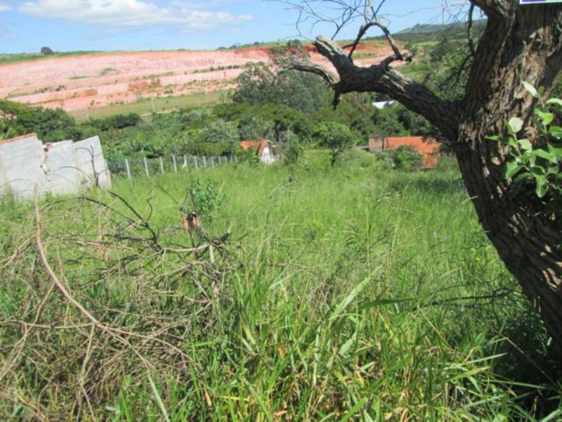 Terreno à venda, 1000m² - Foto 1