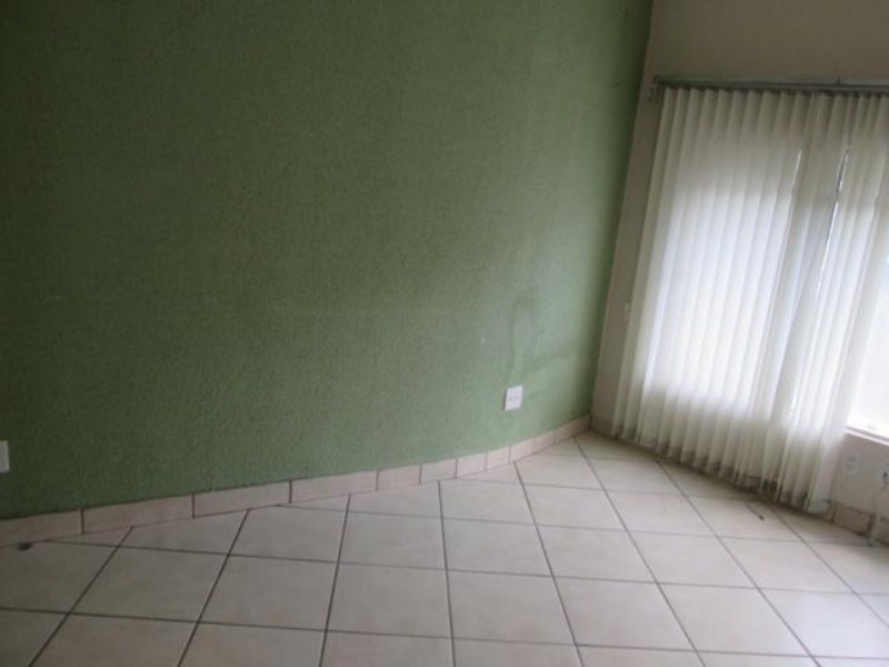 Apartamento à venda com 2 quartos, 115m² - Foto 4