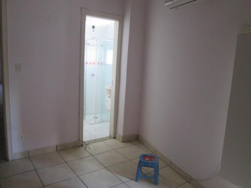 Apartamento à venda com 2 quartos, 115m² - Foto 7