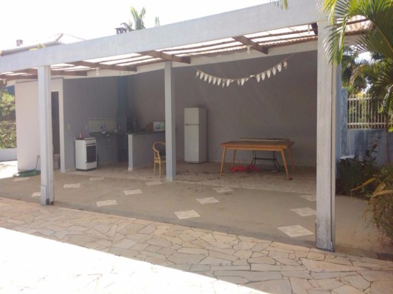 Casa à venda com 4 quartos, 1500m² - Foto 10