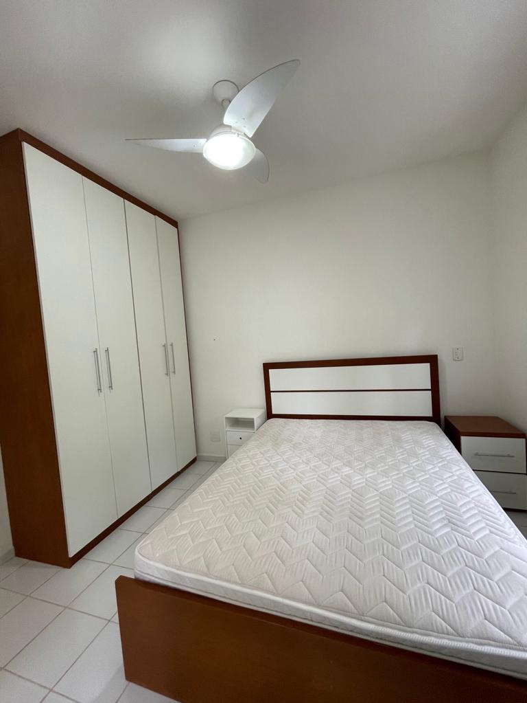 Casa para alugar com 3 quartos, 130m² - Foto 9