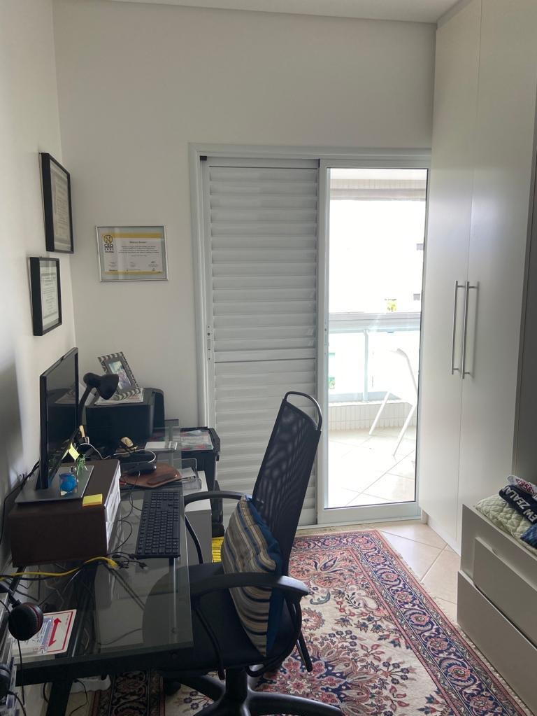 Apartamento à venda com 3 quartos, 125m² - Foto 11