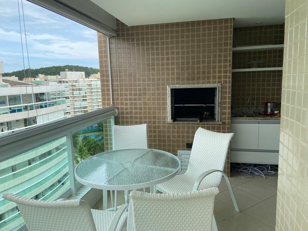 Apartamento à venda com 3 quartos, 125m² - Foto 17