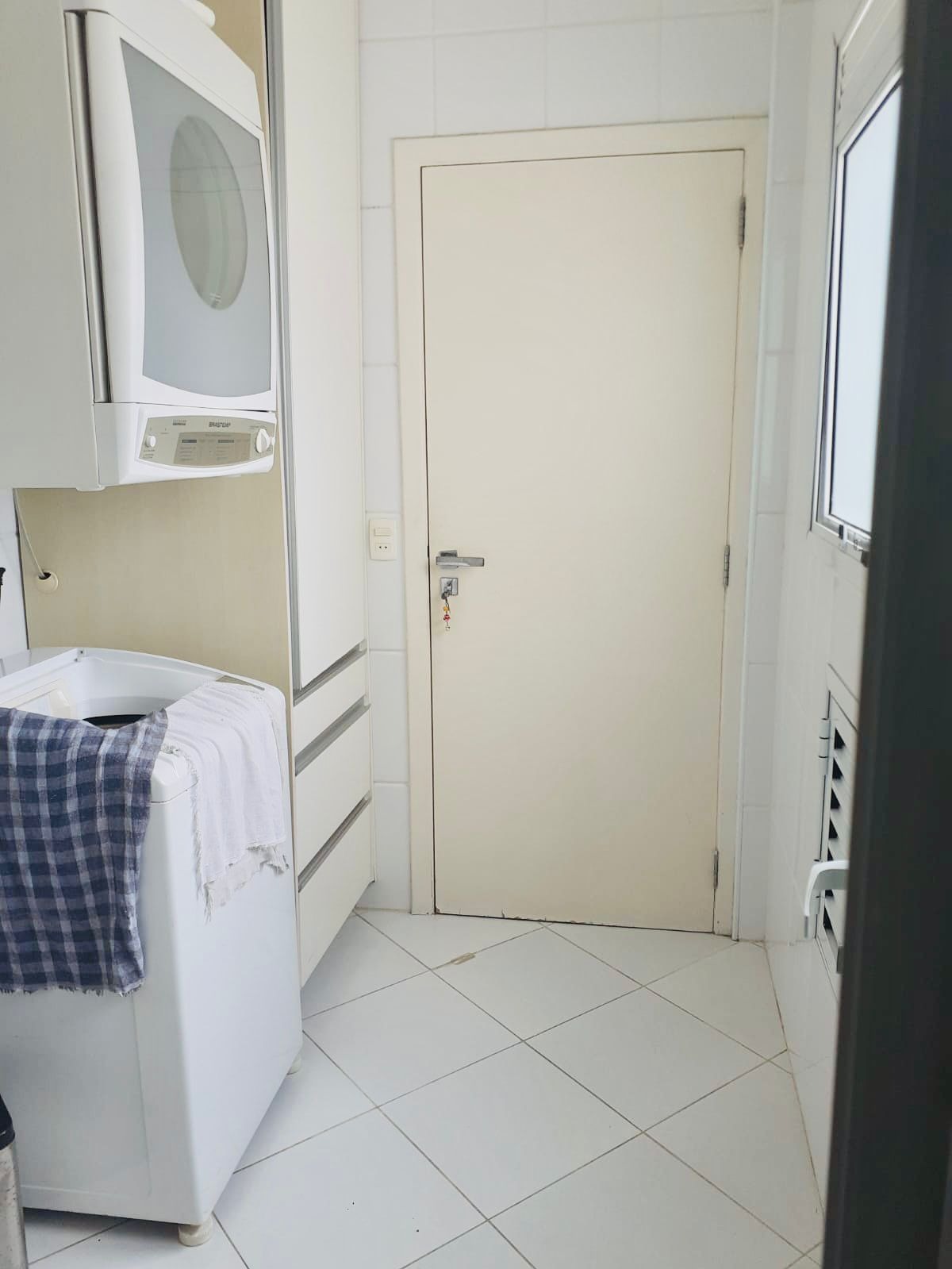 Apartamento à venda com 3 quartos, 116m² - Foto 10