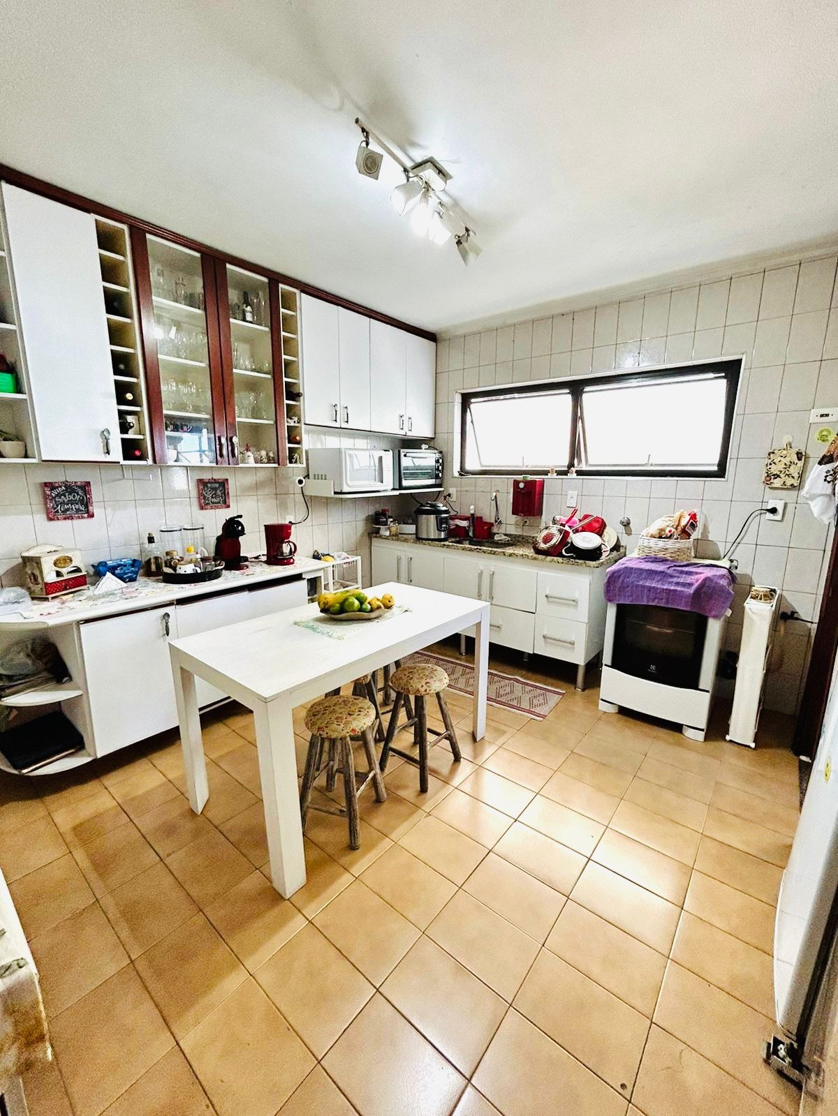 Apartamento à venda com 3 quartos, 123m² - Foto 1