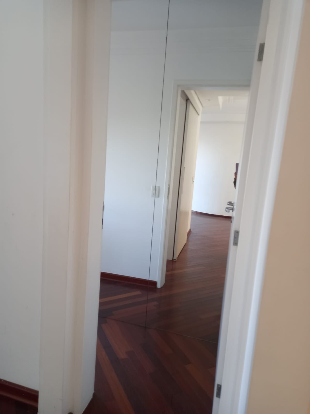 Apartamento à venda com 2 quartos, 67m² - Foto 11