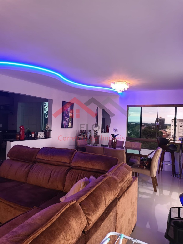 Apartamento à venda com 3 quartos, 128m² - Foto 6