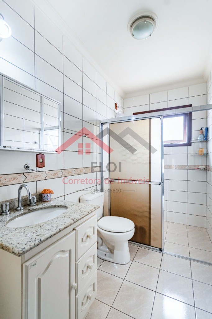 Casa à venda com 4 quartos, 180m² - Foto 22