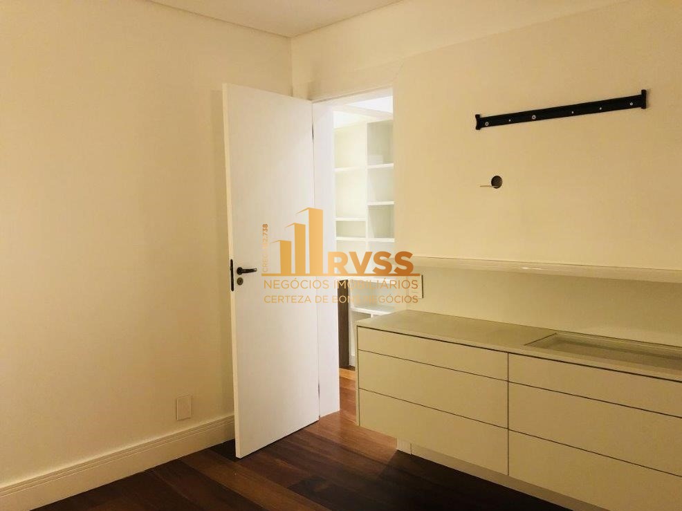 Apartamento à venda com 3 quartos, 158m² - Foto 16