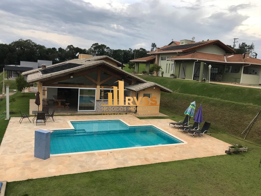 Casa à venda com 3 quartos, 1080m² - Foto 9