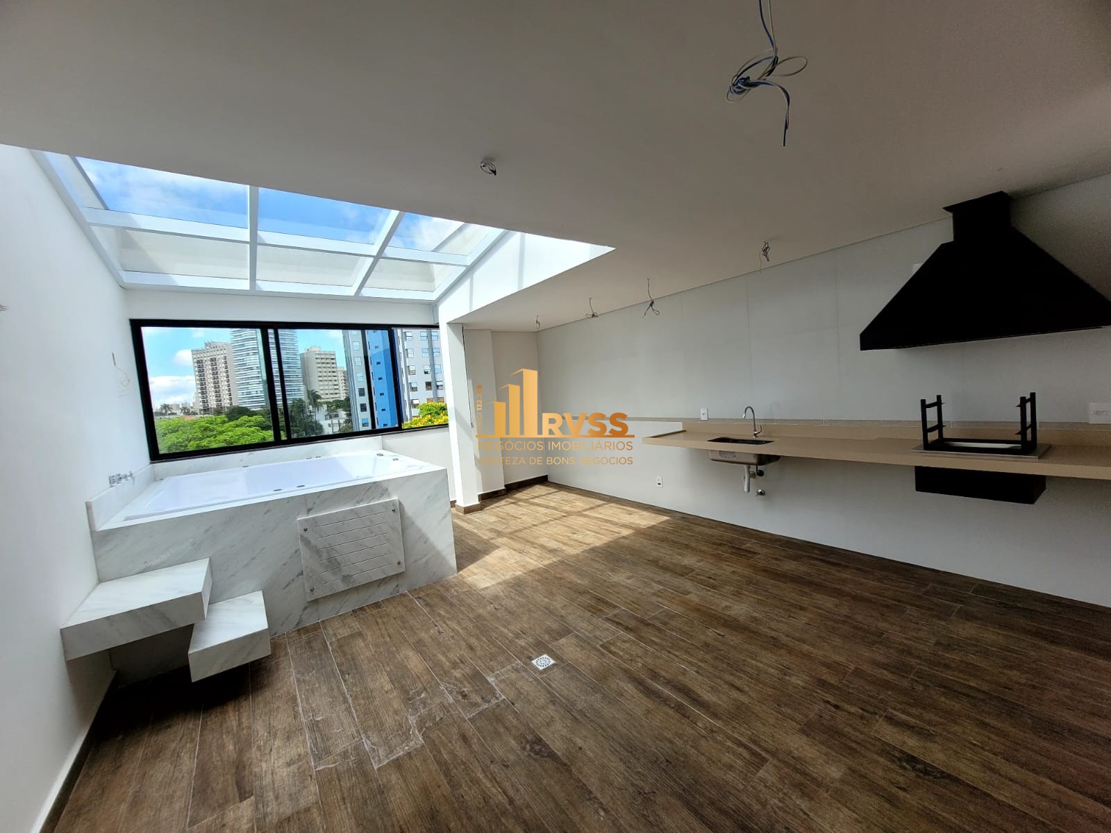 Apartamento à venda com 2 quartos, 110m² - Foto 11