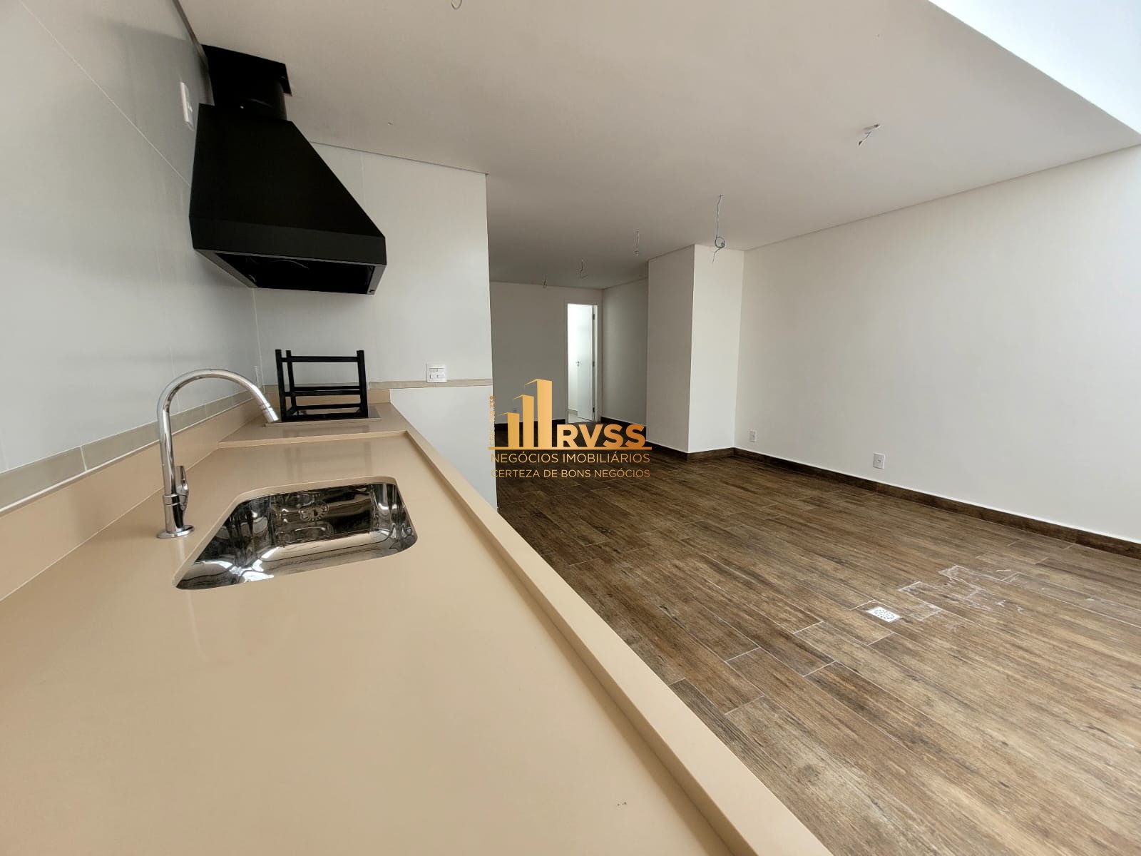 Apartamento à venda com 2 quartos, 110m² - Foto 18