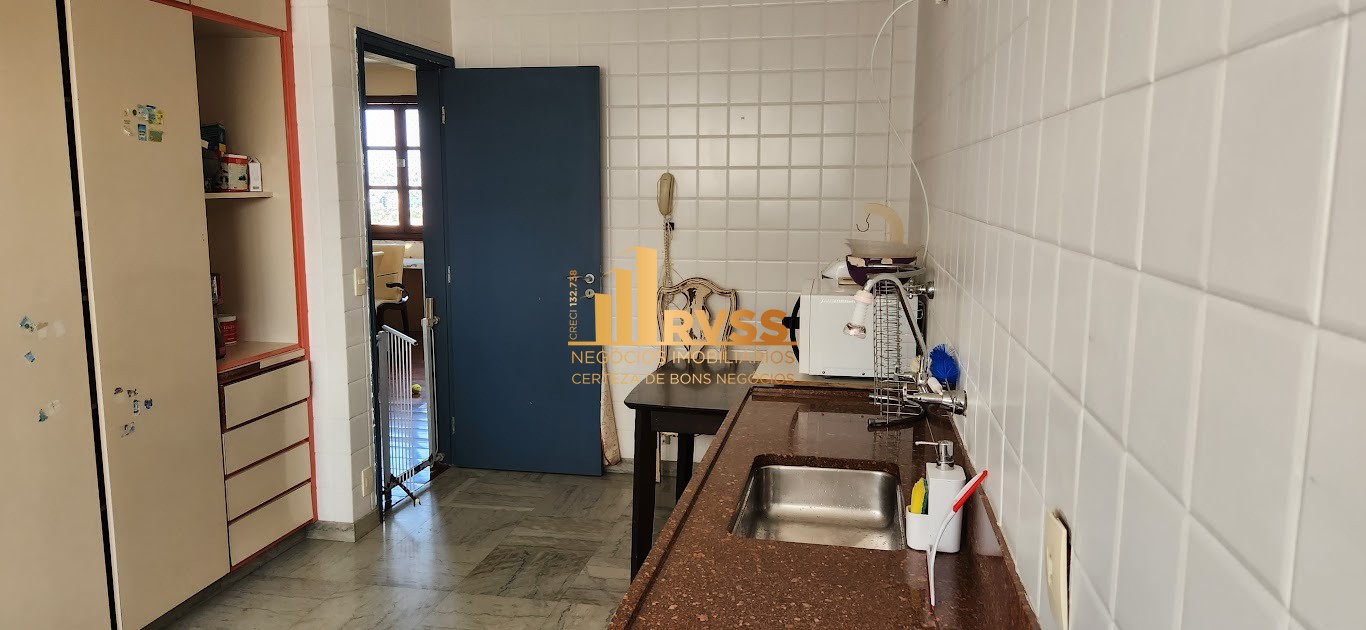 Apartamento à venda com 3 quartos, 192m² - Foto 29