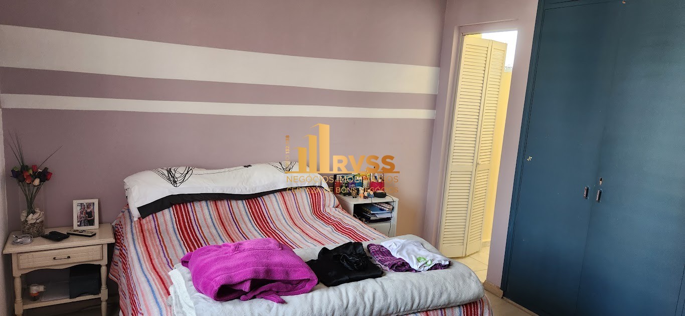 Apartamento à venda com 3 quartos, 192m² - Foto 19