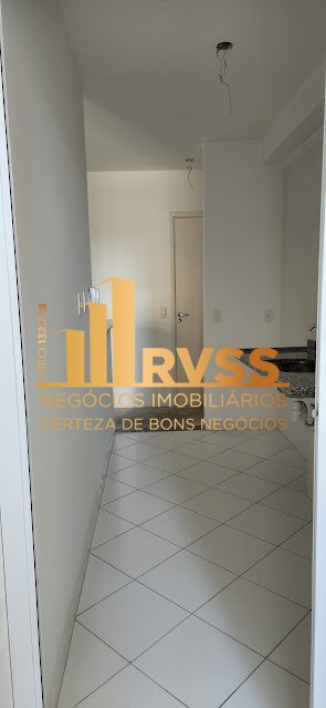 Apartamento à venda com 2 quartos, 65m² - Foto 32