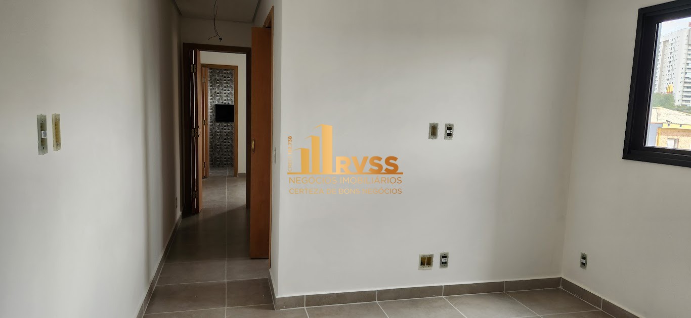 Apartamento à venda com 2 quartos, 39m² - Foto 3