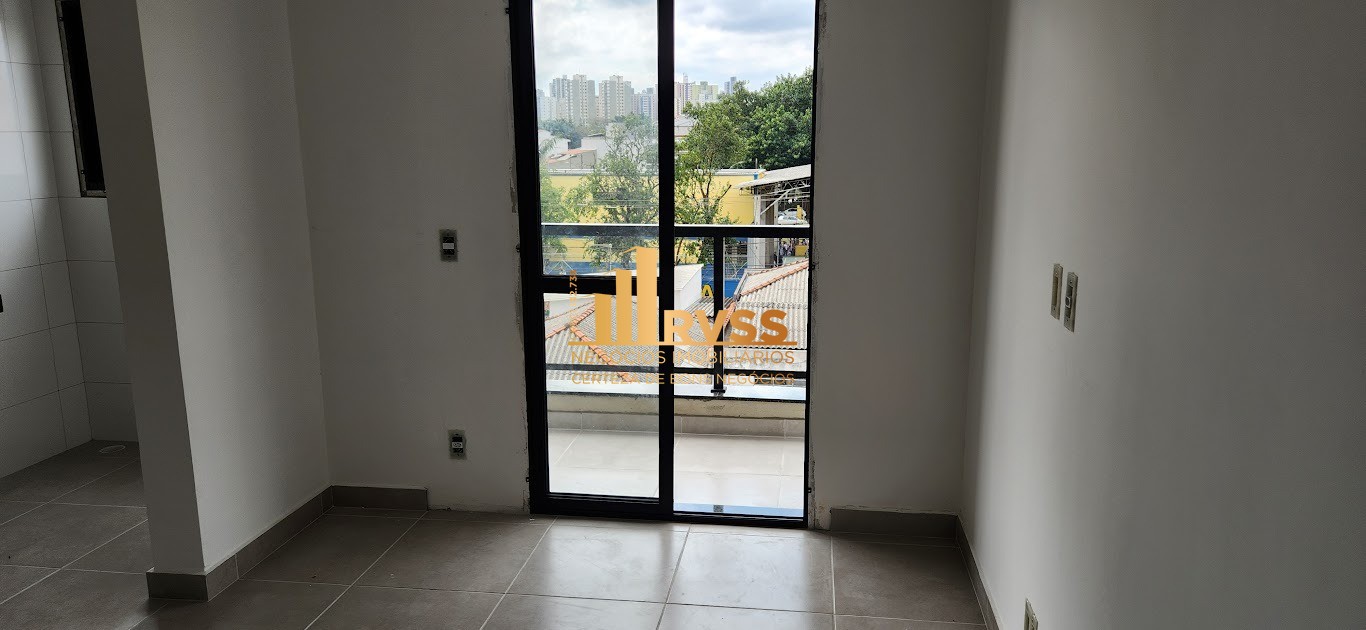 Cobertura à venda com 2 quartos, 75m² - Foto 1