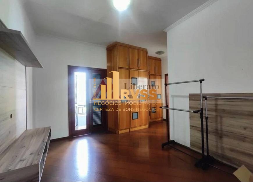 Casa à venda com 4 quartos, 420m² - Foto 23