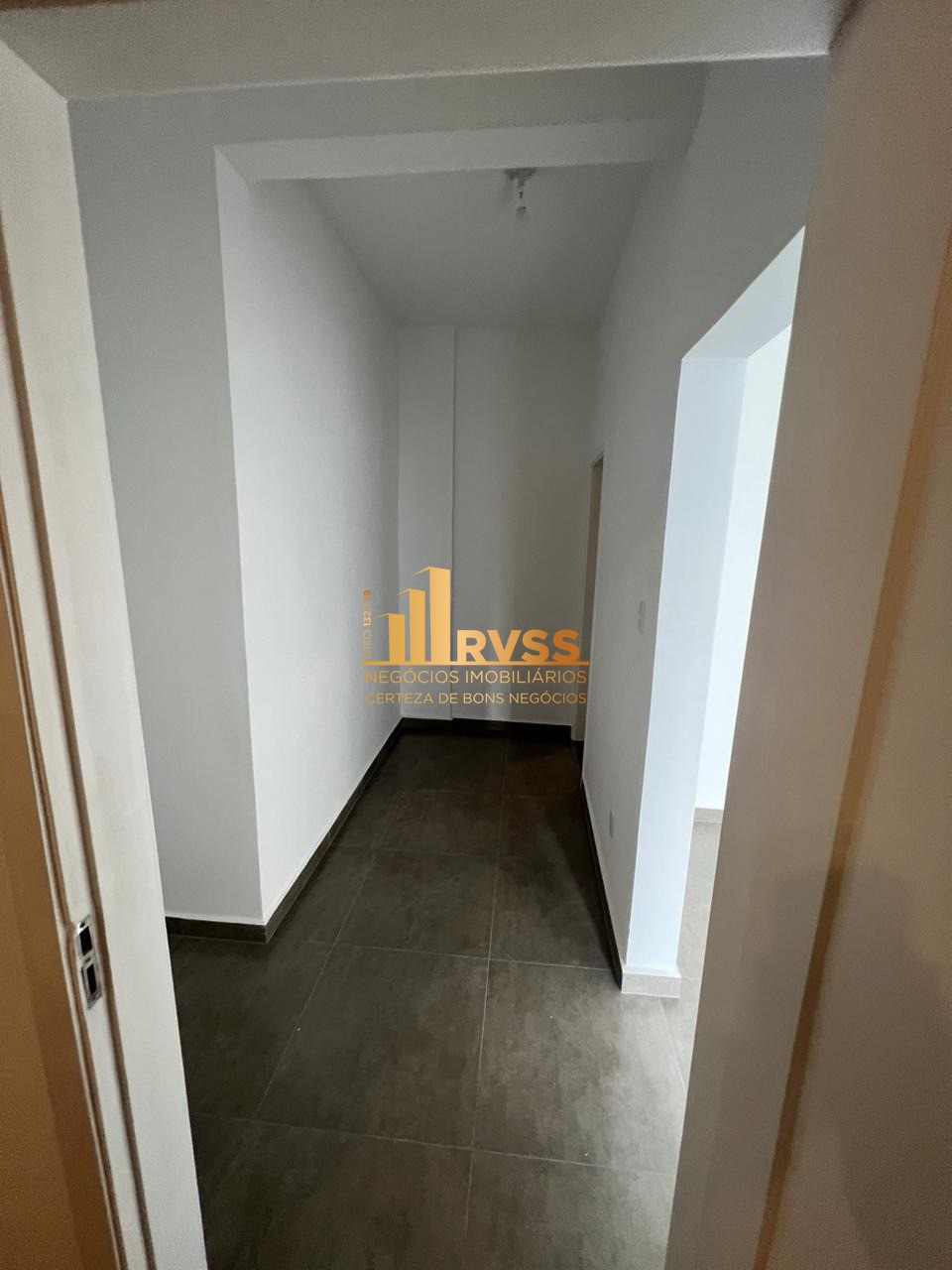 Apartamento à venda com 2 quartos, 89m² - Foto 5