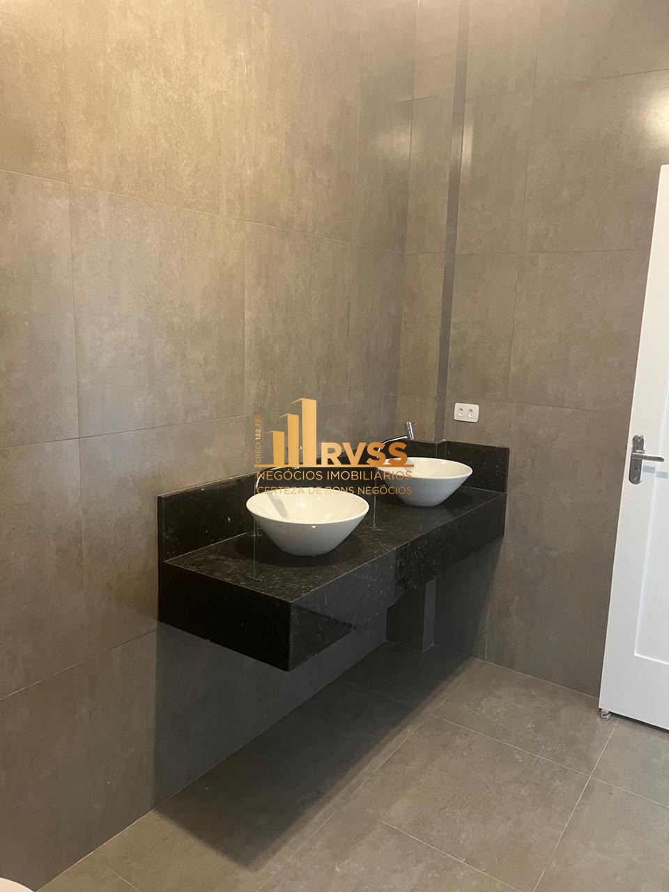 Apartamento à venda com 2 quartos, 89m² - Foto 13